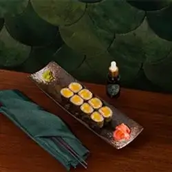 Mango Maki