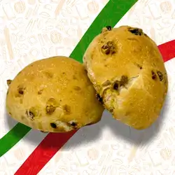 Raisins and walnuts bread rolls