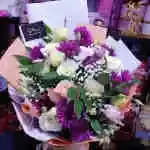 Rose White Daudi Violet Gypsophila Daudi White White Astome White And Beige Packaging Accessories