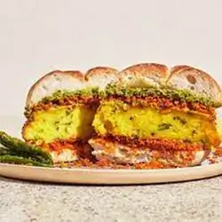 Vada Phav