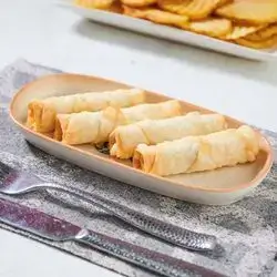 Sambusak Meat (4 pieces)