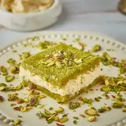 Mafrukh With Cream And Nutella
