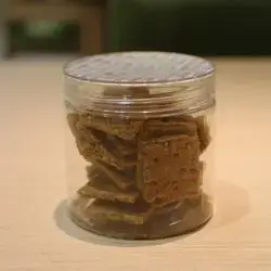 جامی کراکەری پەنیر