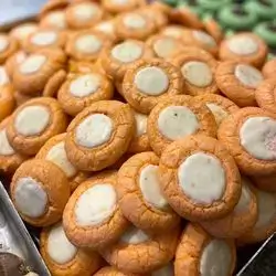 Cream Cookies