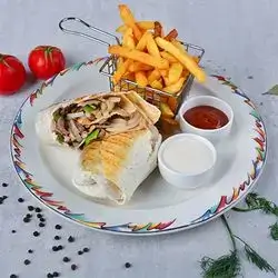 Grilled Vegetable & Halloumi Sandwich
