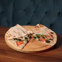 Shami Cheese With Vegetable