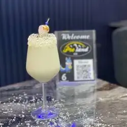 Mina Colada