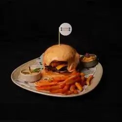 Sipan House Burger
