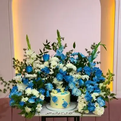 Cake and flowers