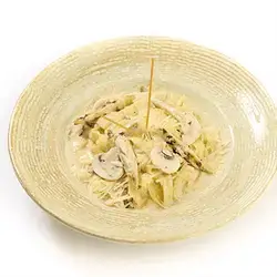 Fettuccine Alfredo