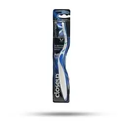 Close Up Shiny White Toothbrush Medium 1 Pcs