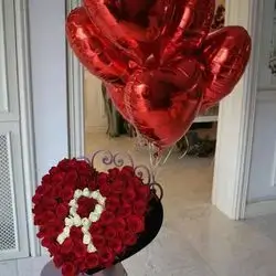 3 Heart Balloon Helium & Heart Box Of Red Roses