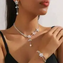 4pcs Set Micro-Inlaid Zirconia Flower Necklace