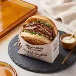Shawarma Sandwich With Bun