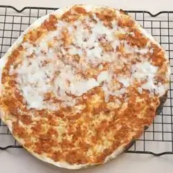 Lahmacun with Cheese (Small)