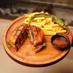 Double Cheese Burger With Fries