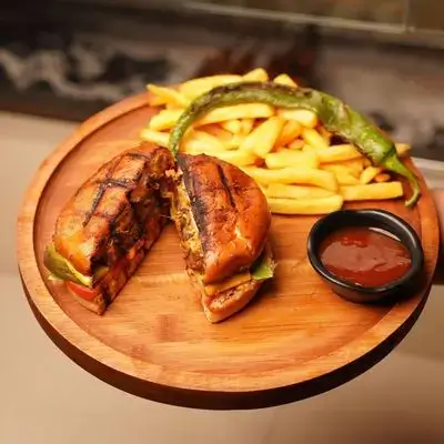 Double Cheese Burger With Fries
