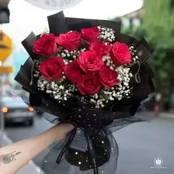 Bouquet Of Flowers With Accessories