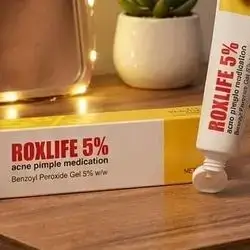 ROXLIFE 5% acne pimple medication (Benzoyl Peroxide) Gel