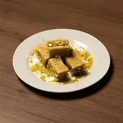 بلوریەی فستق