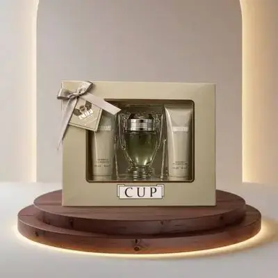 A fragrance gift set for men (it comes in a design inspired by the famous Invictus fragrance from Paco Rabanne and here bears the name "CUP")