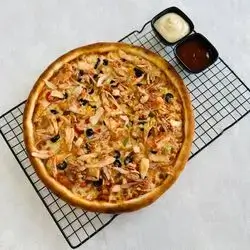 Mixed Chicken Pizza