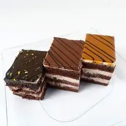 کێکی پارچەی تێکەڵ