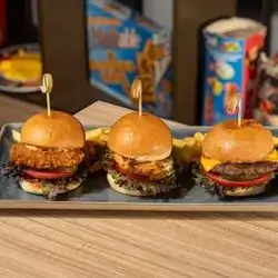 Legendary Burger