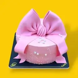 Birthday Cake - 7 People