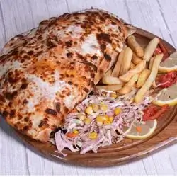 Calzone Pizza