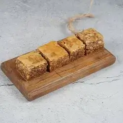 Luqmat El Zaim With Walnut