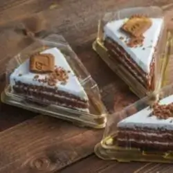 Lotus Stuffed Cake