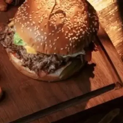 Smashed Pulled Beef Burger Single