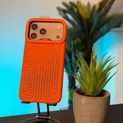 KAJSA CASE 17 PRO MAX