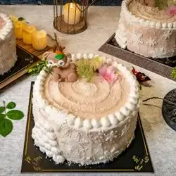 Mold Cake