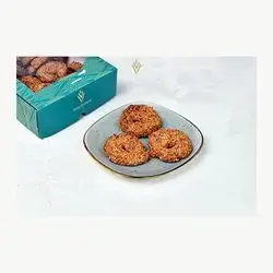 Ghuraiba With Sesame