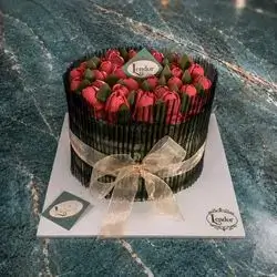 Cake dantel and flower vanilla 8 people