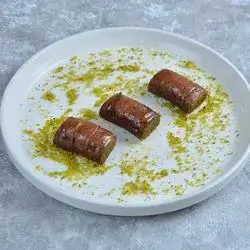Turkish Baklava With Pistachios