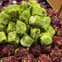 Delight With Pistachio And Turmeric Flavor