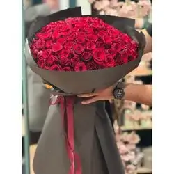 Red flowers bouquet
