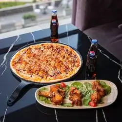 BBQ Chicken Pizza + Wings +2 Peps