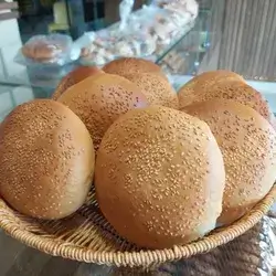 Samoon with Sesame