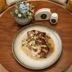 Pepper Sauce Tenderloin