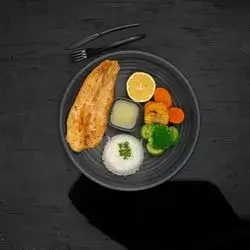 Fish Fillet (395 Cal | P:38G)