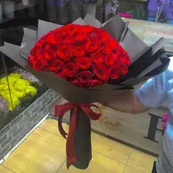 Bouquet Flowers- Red