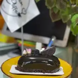 Oreo Mousse Cake