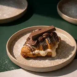 Kit Kat Croissant