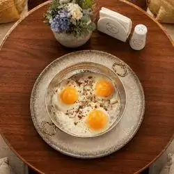 Plain Eggs