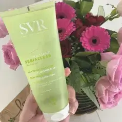 SVR gel moussant sebiaclear