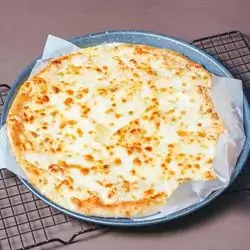 Sesame And Cheese Fatayer